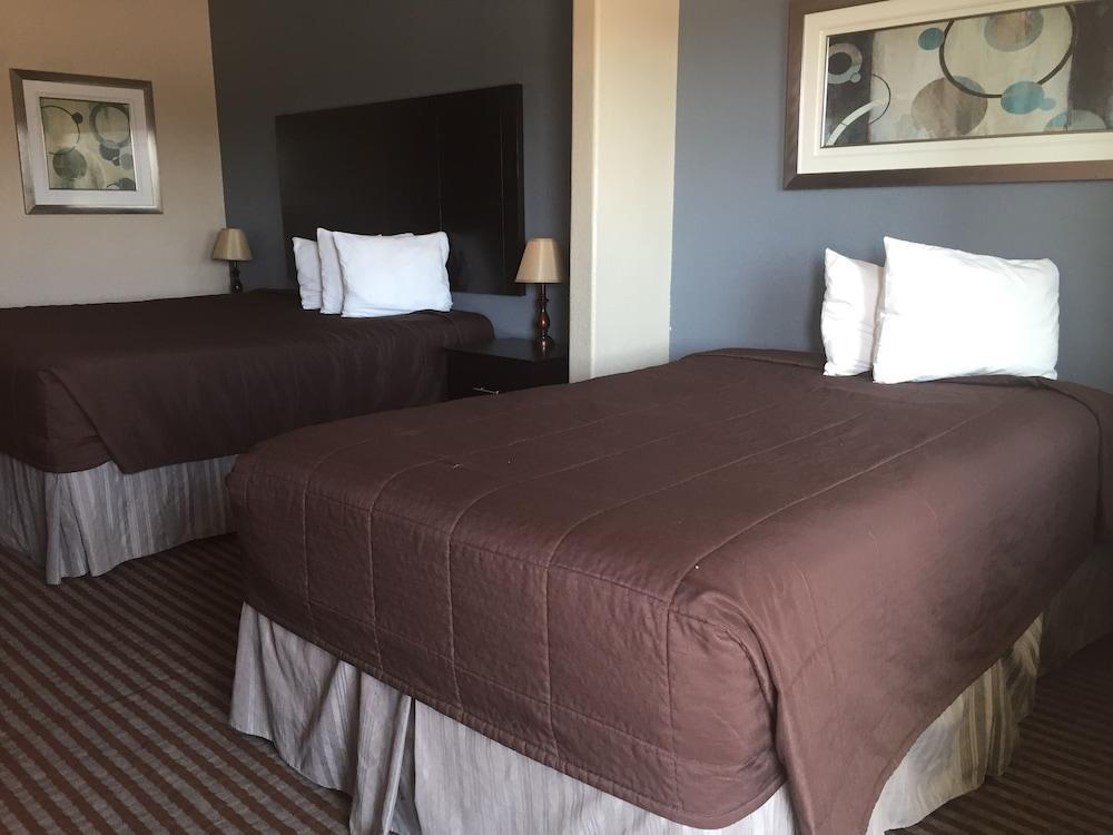 Atria Inn & Suites Three Rivers Eksteriør billede