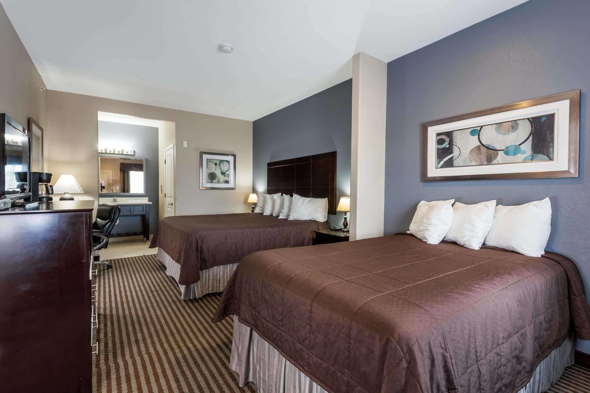 Atria Inn & Suites Three Rivers Eksteriør billede